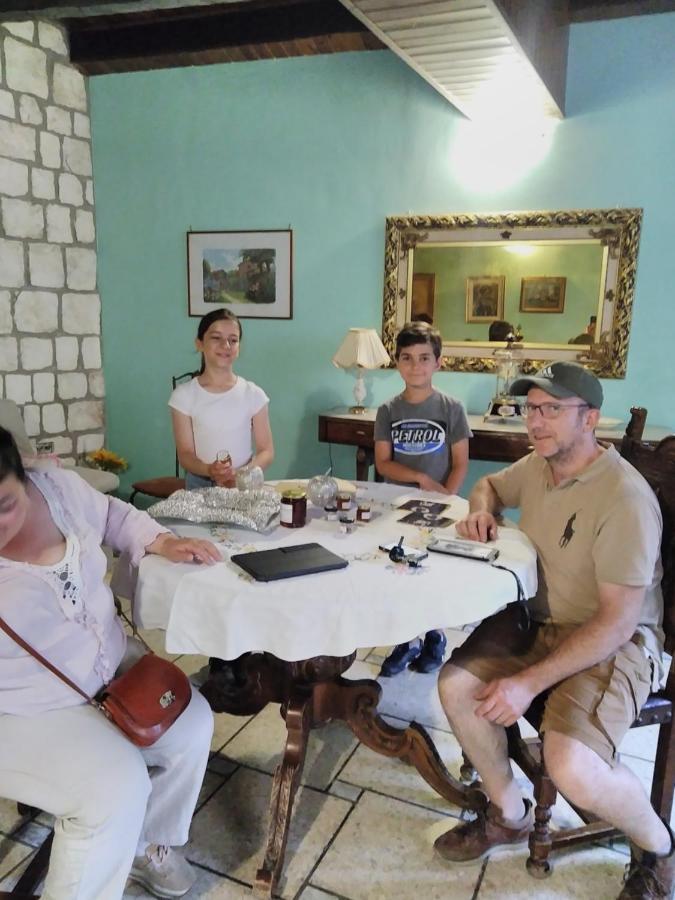Casa Vacanza Zia Ersilia Rotondi Ngoại thất bức ảnh